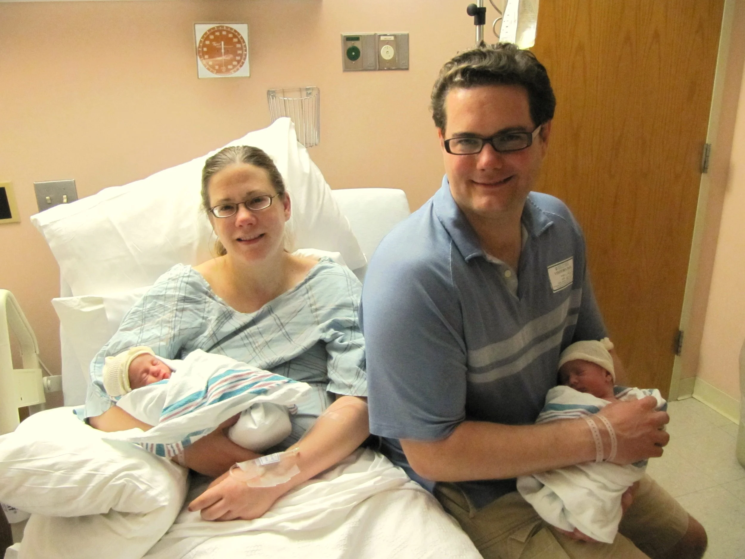 cesarean birth twin pregnancy