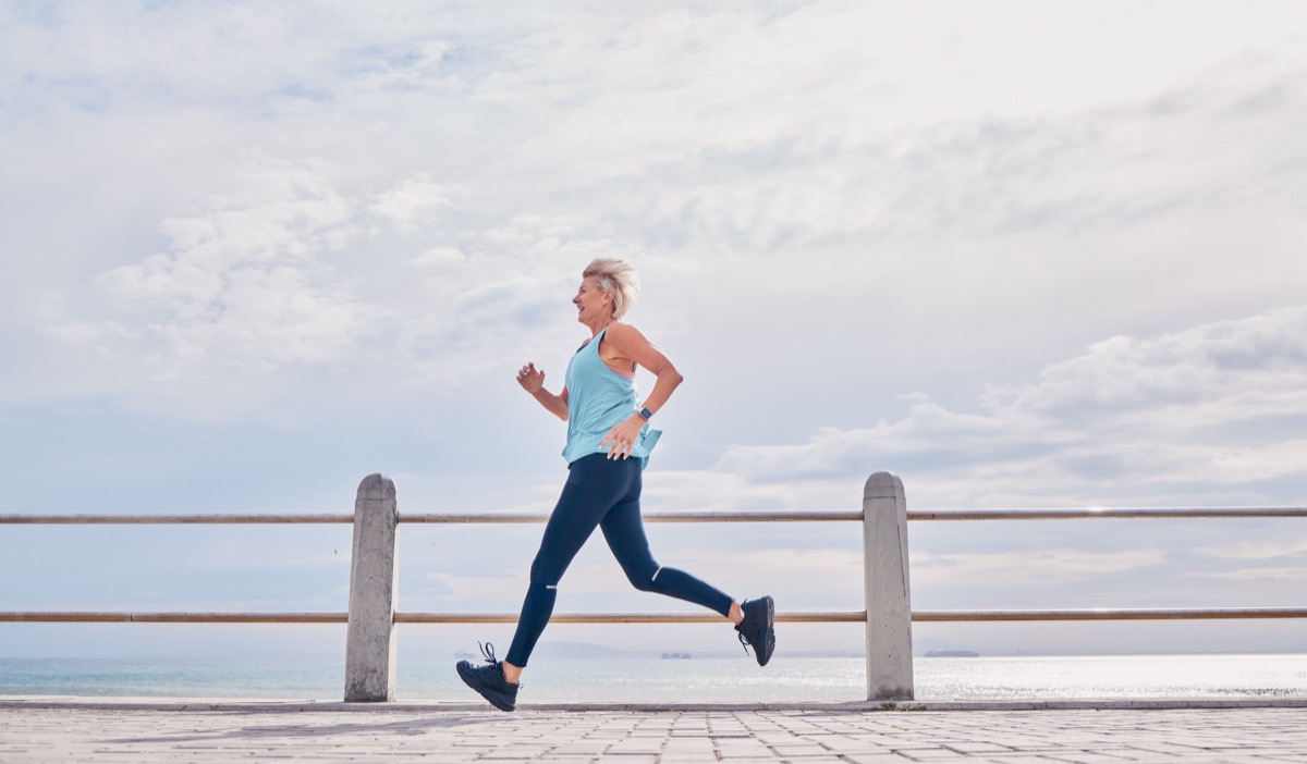 Female runner — pelvic floor PT for athletes in Edina, MN